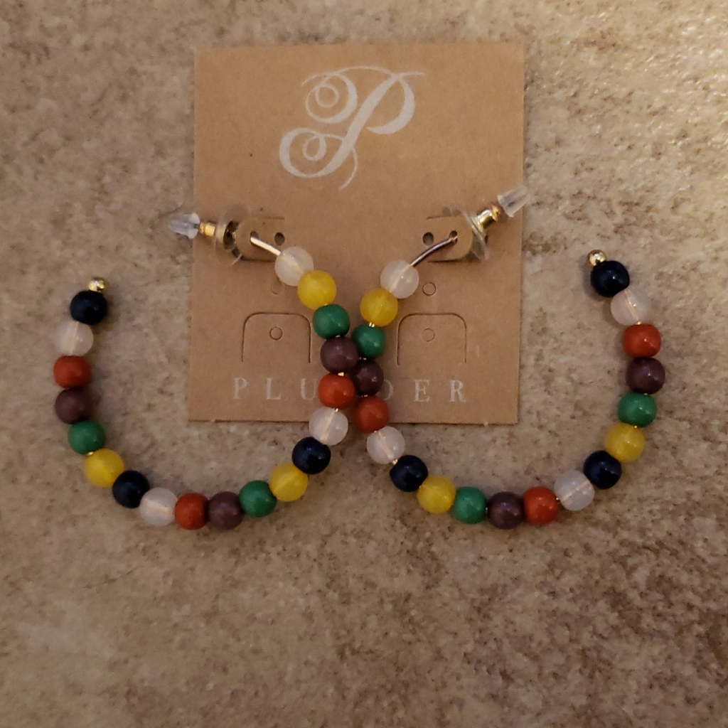 Plunder Grayson Earrings 10$